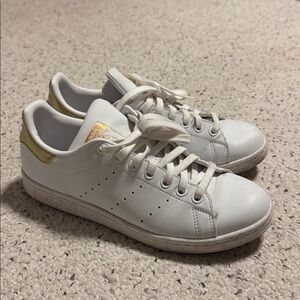 Adidas Stan Smith gold women’s 7